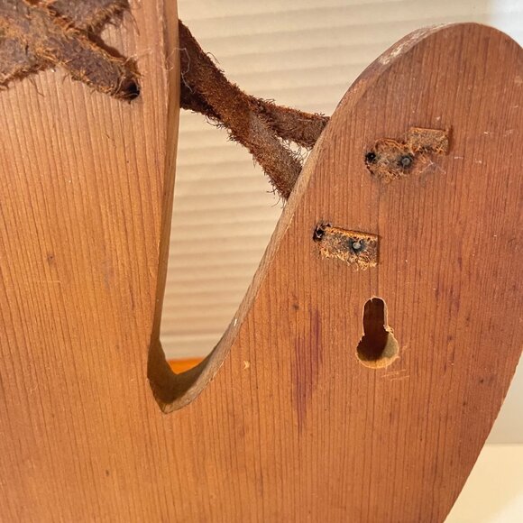 Vintage Wooden Baseball Glove Wall Shelf & Holder With Peg For Cap Or Accessorie - Picture 6 of 9